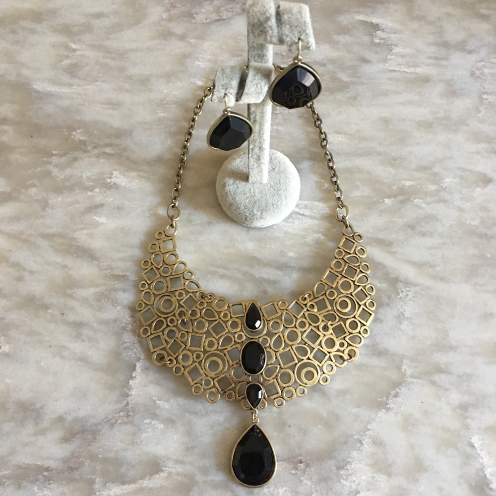 NWT Art Deco Faux Black Onyx Necklace Set | Geometric Gold Tone + Earrings